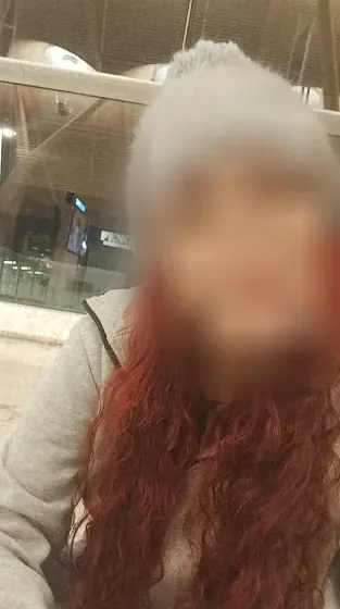 Sabrina, 29